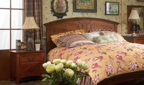 英式乡村主义 四款实木床头柜演绎卧室奢华风