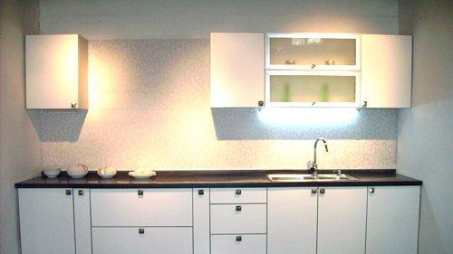 四款橱柜呈现舒适的厨房生活环境
