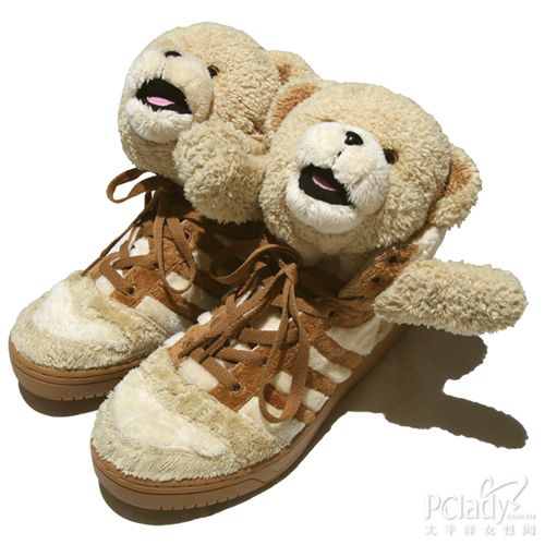 超卡哇伊！Jeremy Scott熊仔波鞋出笼